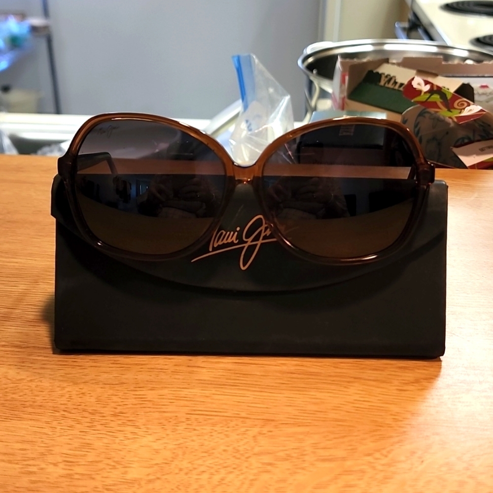 Maui Jim ladies sunglasses